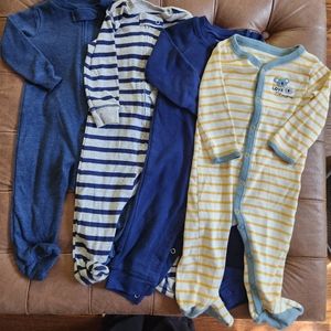 Bundle of Carter's 9 month Sleepers
